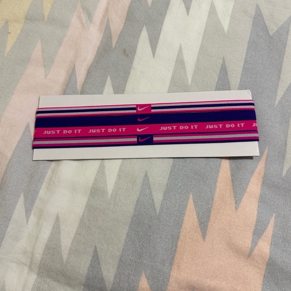 Nike Accessories - Nike headbands